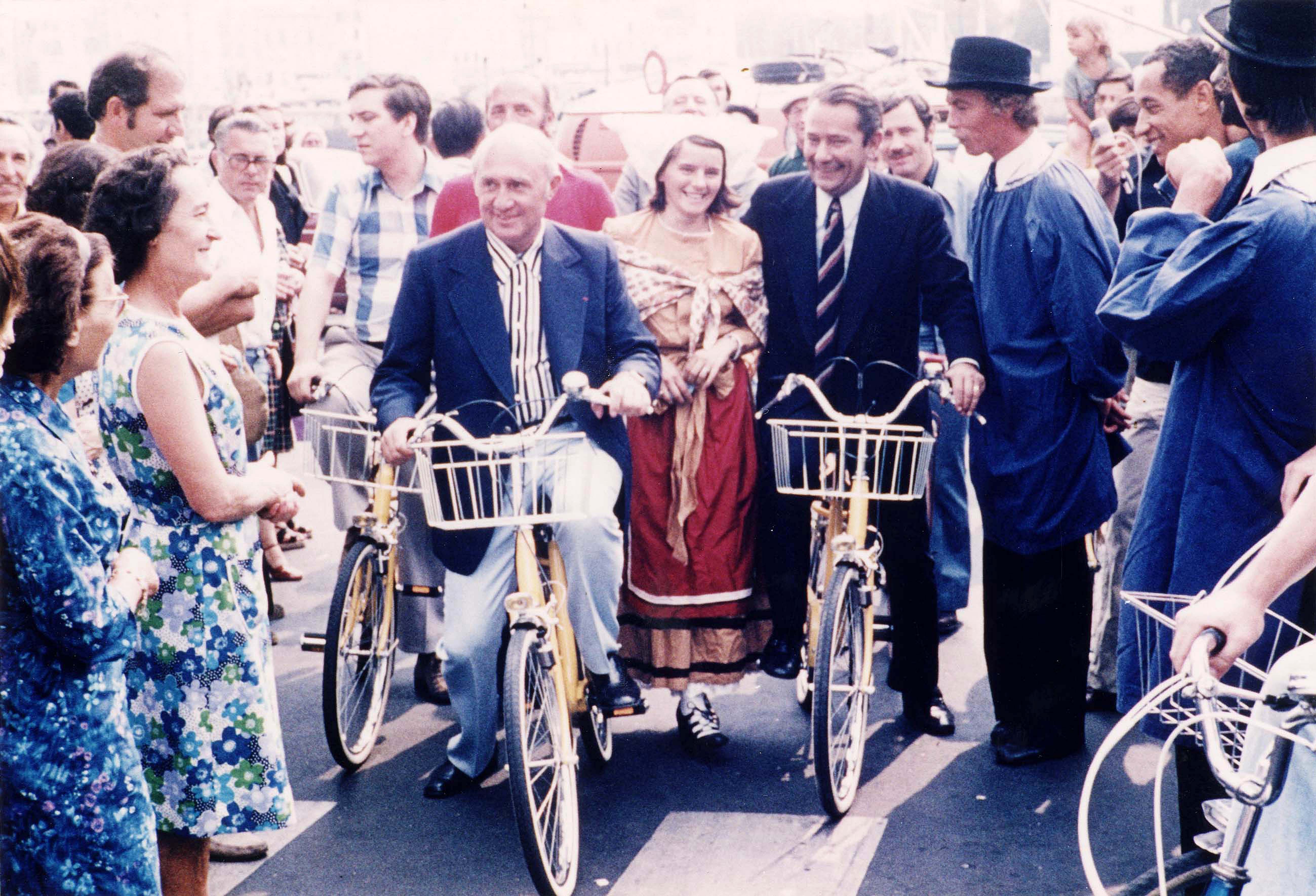 Ancienne affiche vélo 1976