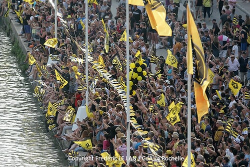 Fiers d'être Jaune et Noir